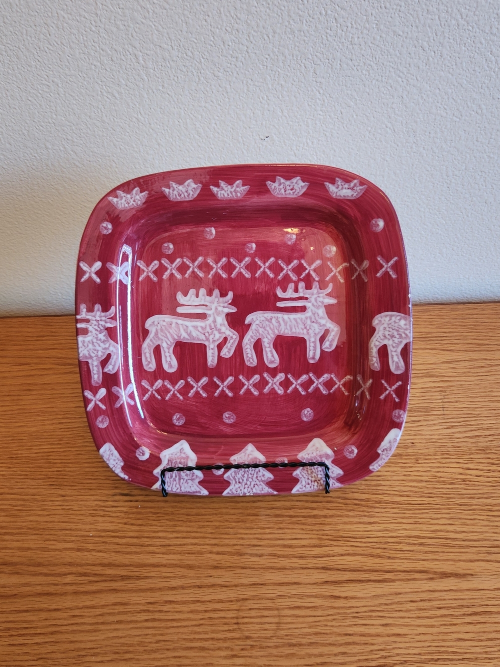 Red Cjristmas Holiday Moose Ceramic Serving Plate Hand Painted In Italy